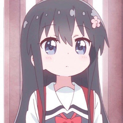 2条蛇在绿化带跳舞